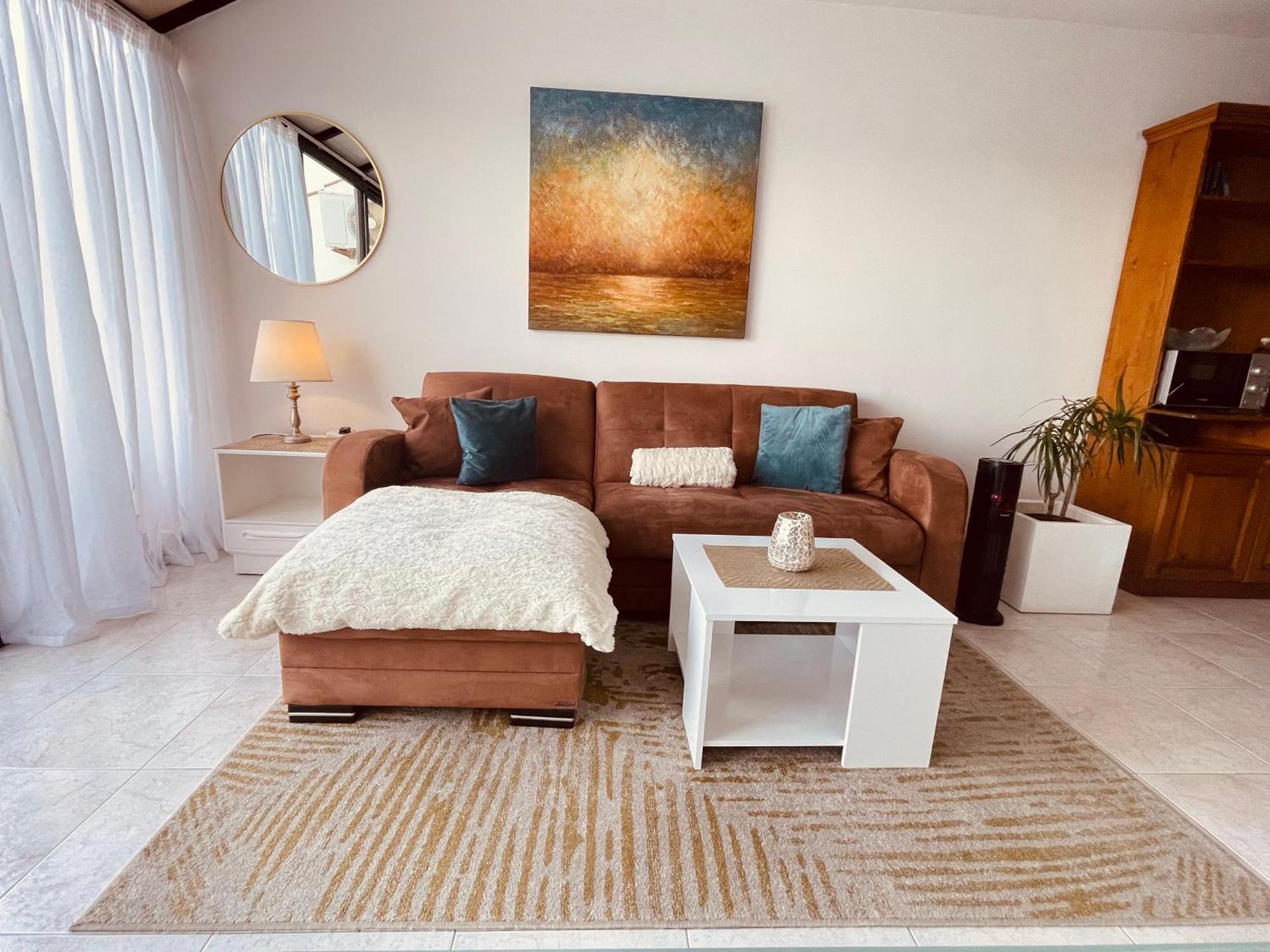 Seafront Apartment Terrace, Lounger & Panoramic Ocean Views Mellieha Bagian luar foto